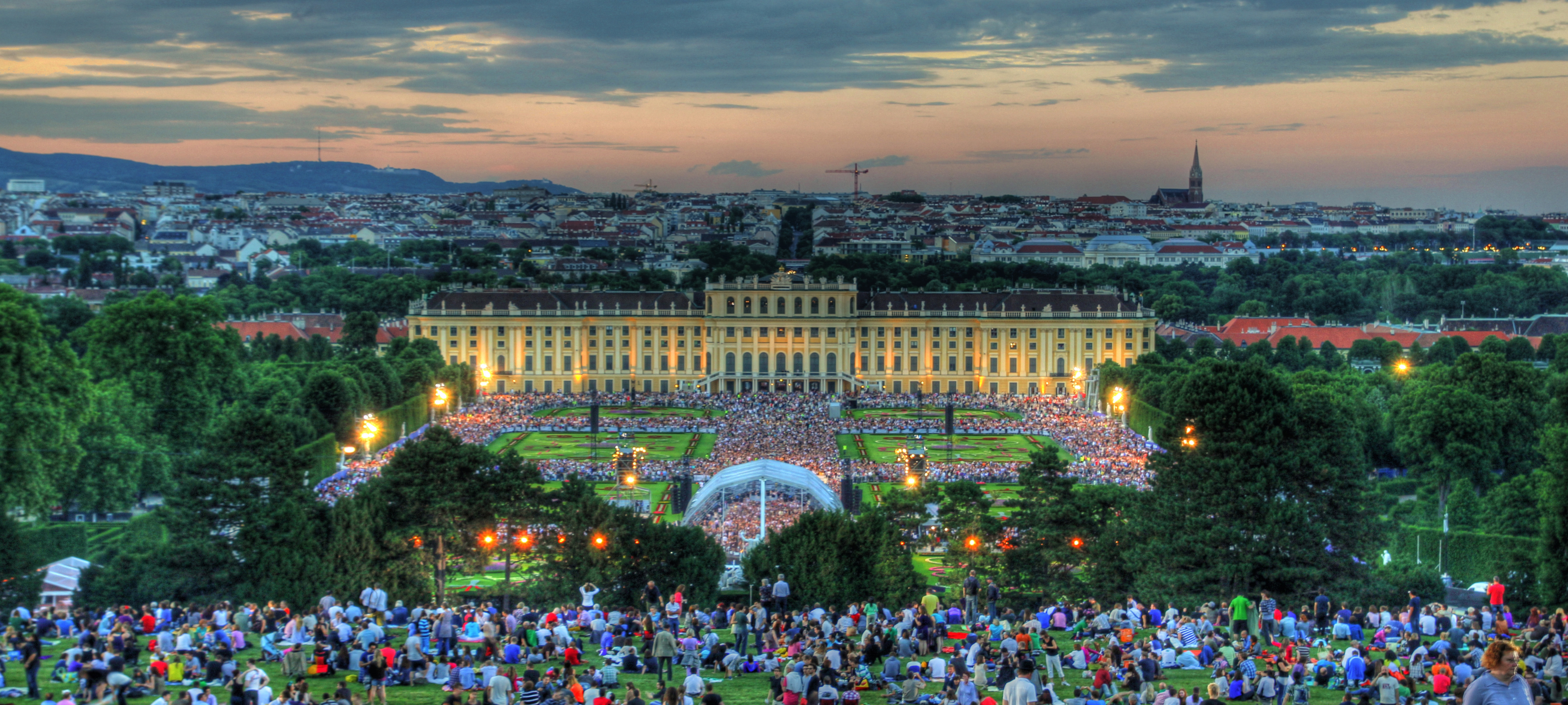 Featured image of post Weird and Wonderful: The Eccentric Delights of High End Vienna 2026