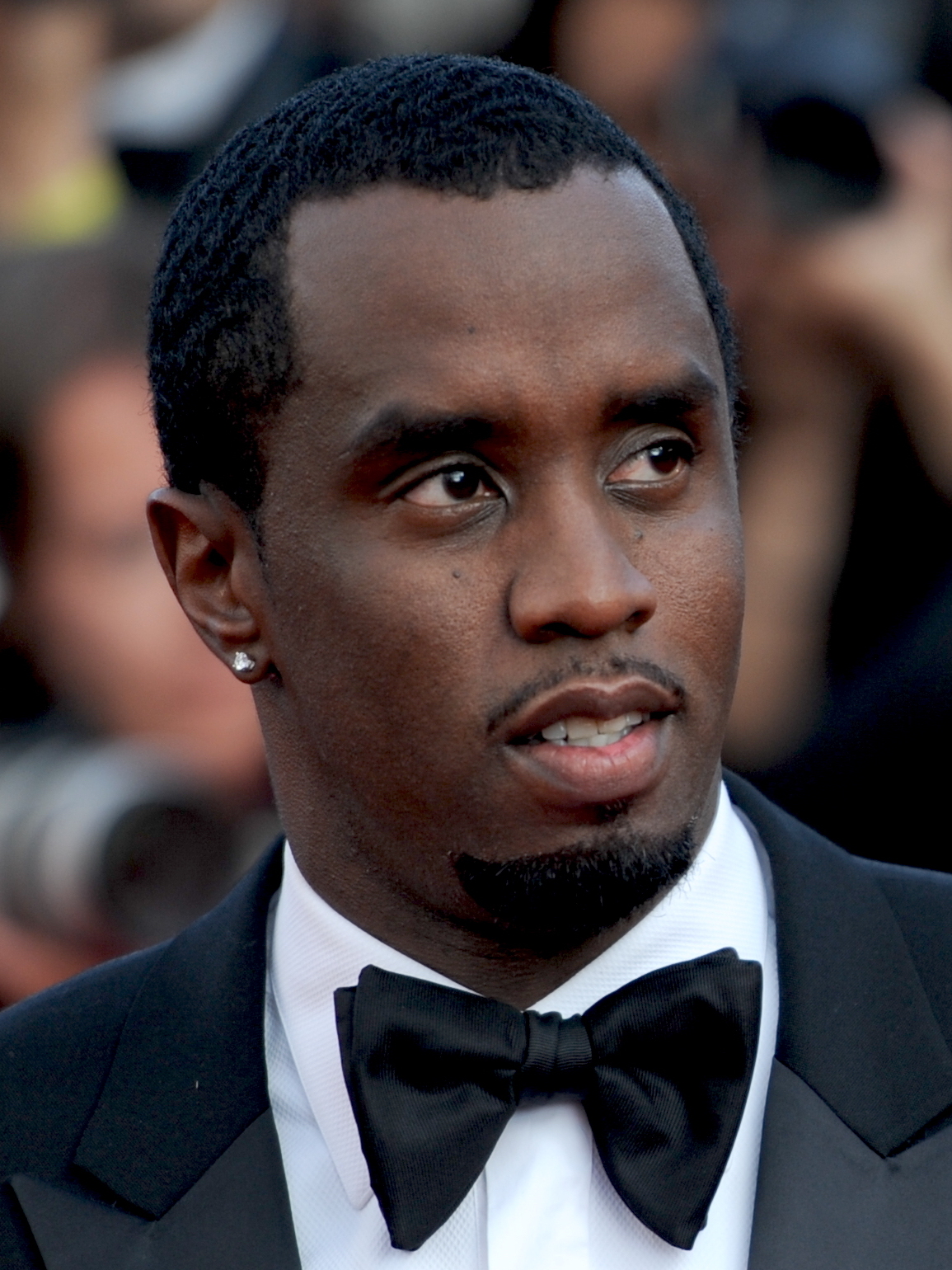 Featured image of post Sean 'Diddy' Combs' Prison Release: The Clock Ticks Down