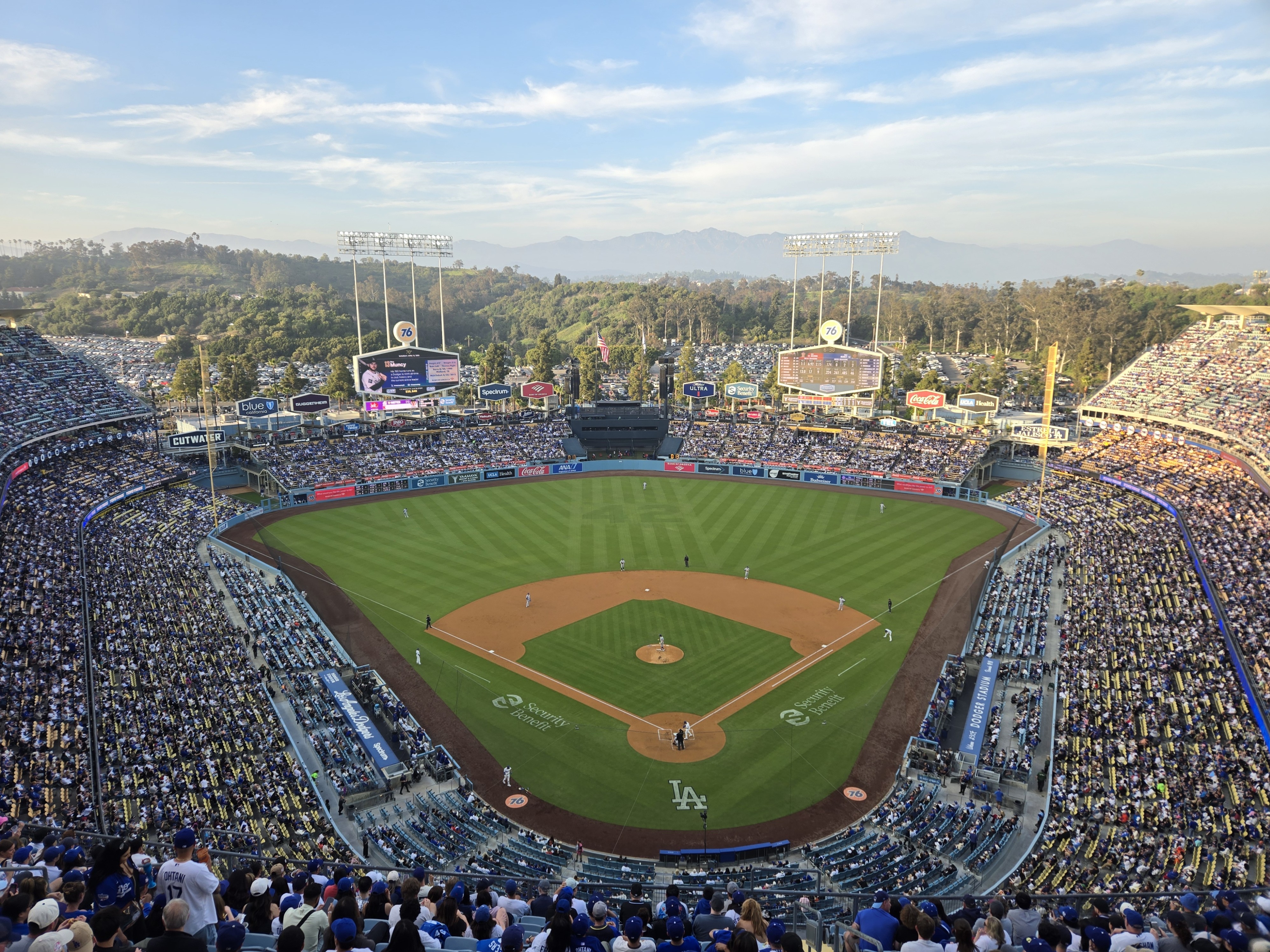 Featured image of post The Unlikely Silver Lining of Climate Change: A Home Run for Dodgers Fans?