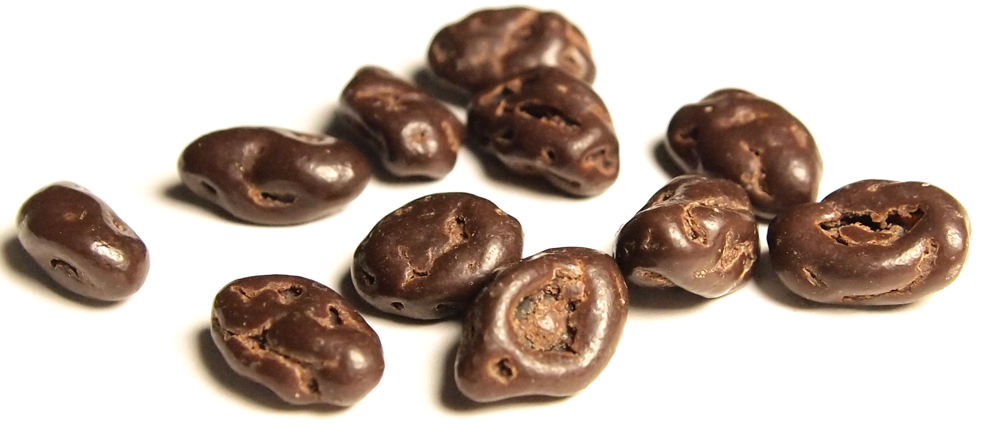 Featured image of post When Hate Strikes at Home: The Unsettling Truth Behind Fresno's Lion Raisins Scandal